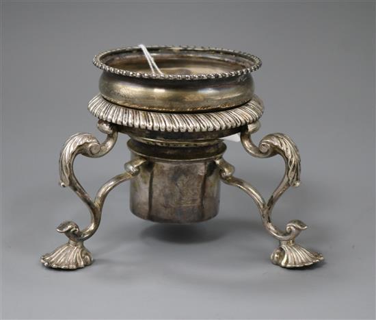 A George II silver coffee pot stand, Edward Wakelin, London, 1748, 10.2cm.
